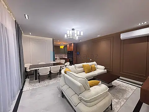 Satılır 4 otaqlı mənzil 165 m² — Bakı, Şüvəlan 4 otaq 165.00 m²