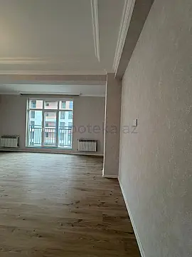 Satılır 3 otaqlı yeni tikili 90 m²