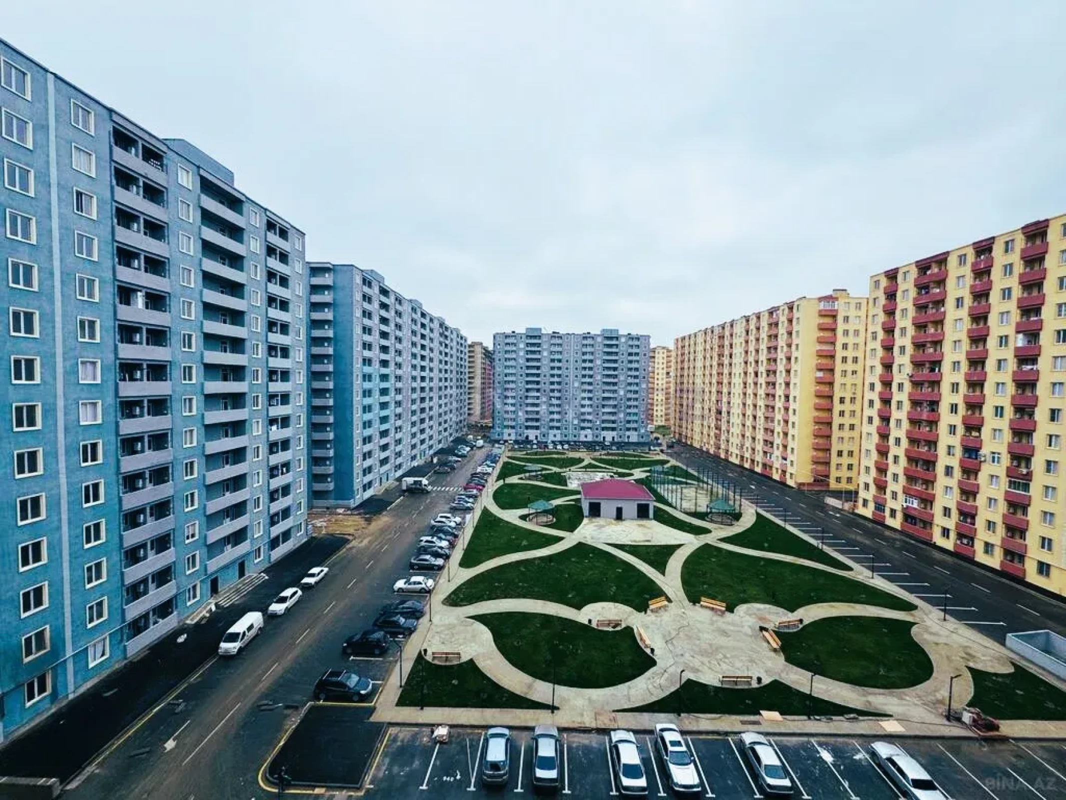 Satılır 2 otaqlı yeni tikili 91 m²