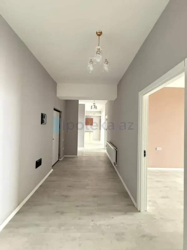 Satılır 4 otaqlı yeni tikili 98 m²