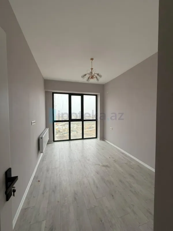 Satılır 4 otaqlı yeni tikili 98 m²