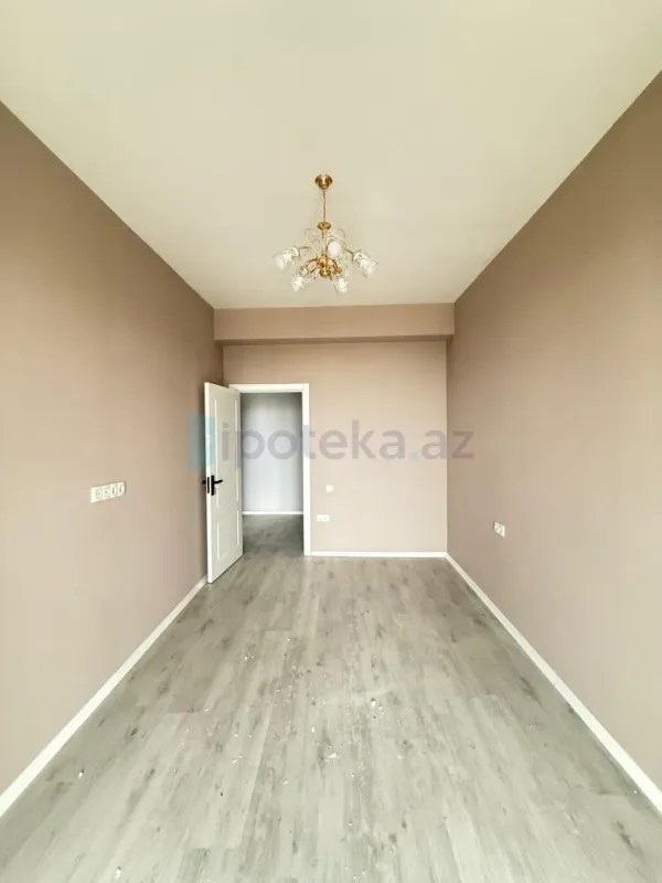 Satılır 4 otaqlı yeni tikili 98 m²