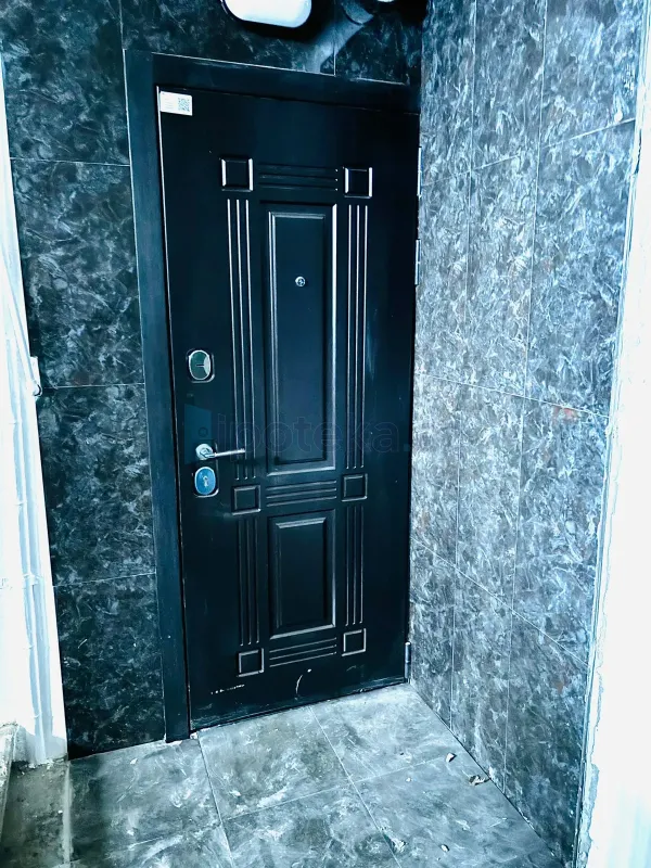 Satılır 3 otaqlı köhnə tikili 85 m²