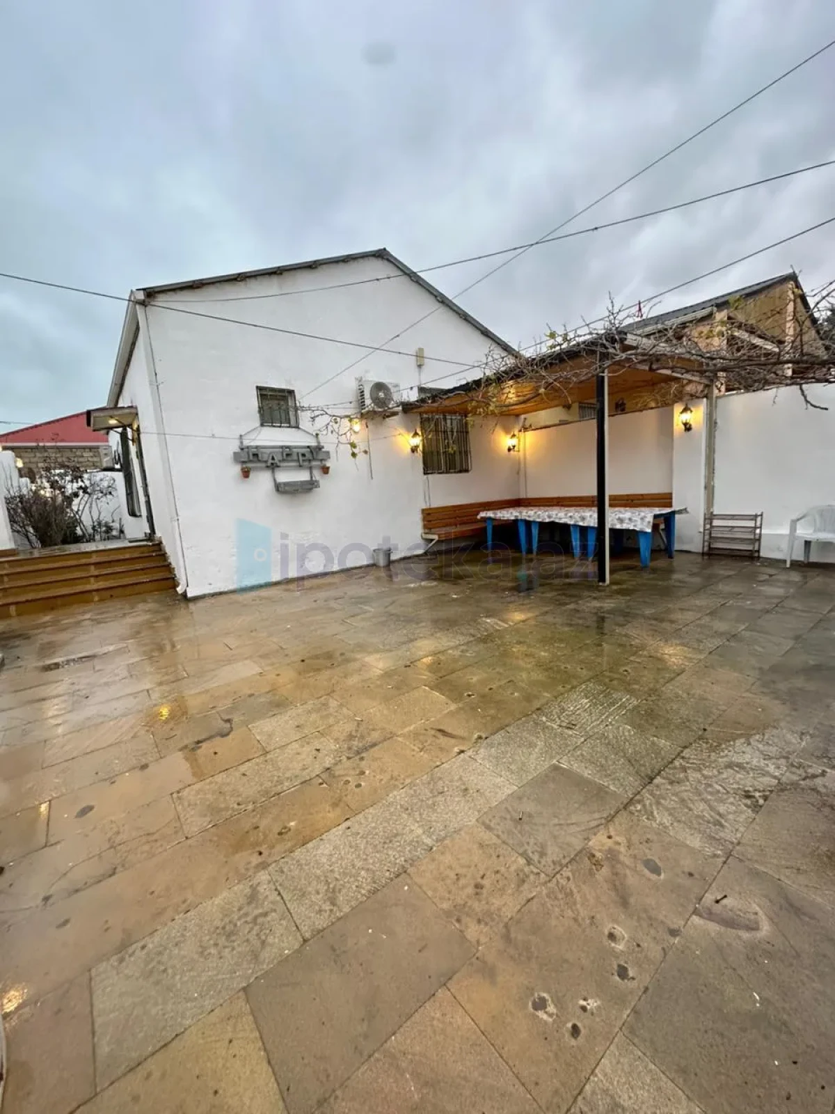 Satılır 3 otaqlı həyət evi 60 m²