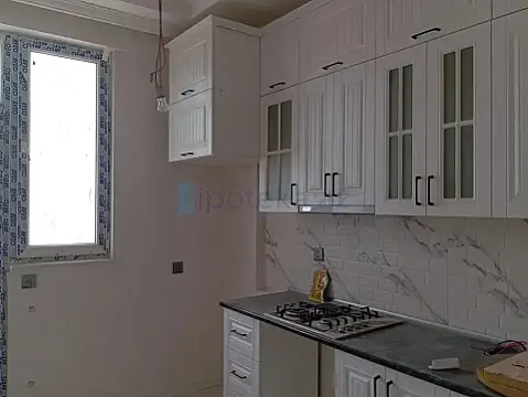 Satılır 3 otaqlı yeni tikili 58 m²