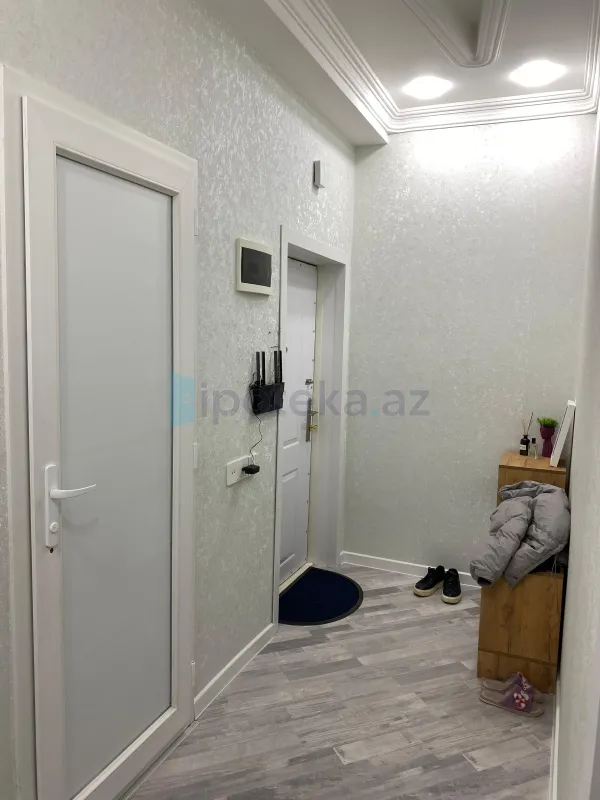 Satılır 2 otaqlı yeni tikili 60 m²