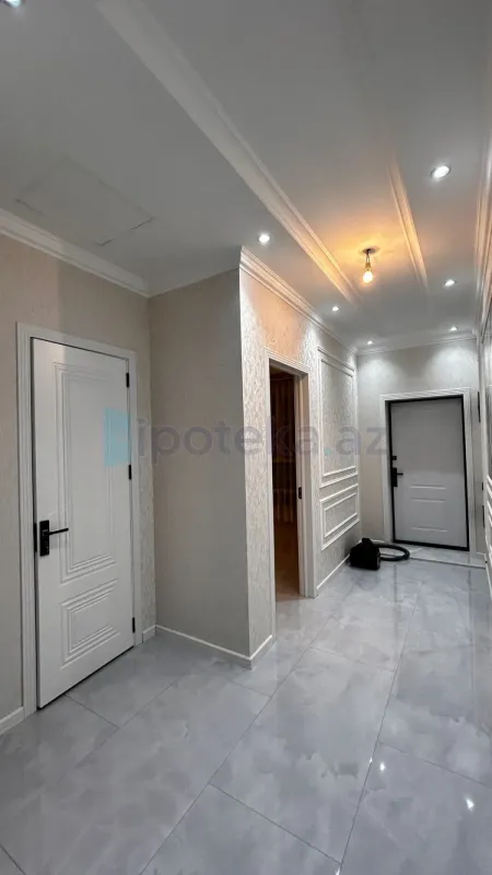 Satılır 5 otaqlı həyət evi 137 m²
