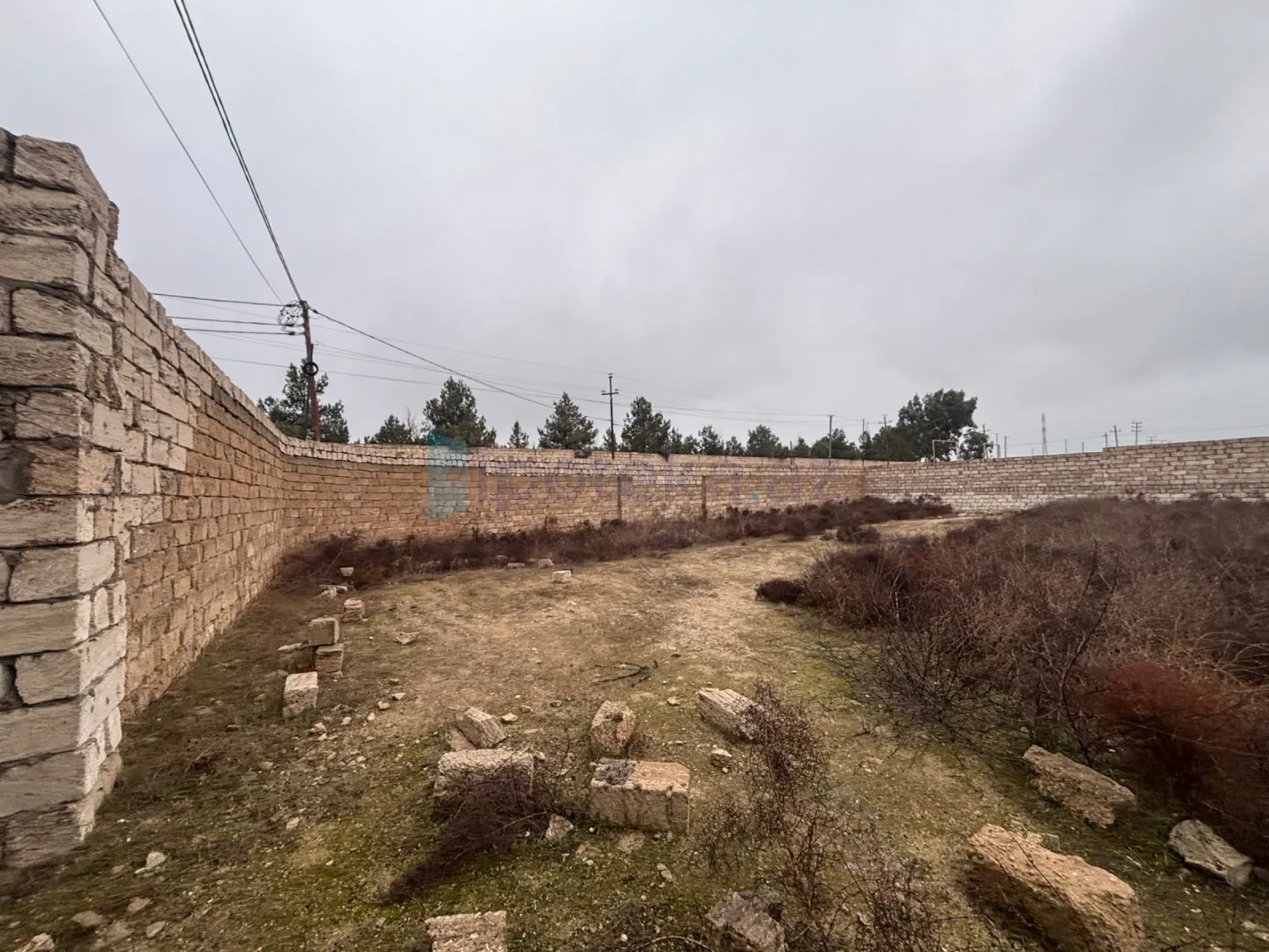 Satılır torpaq sahəsi 12 m²