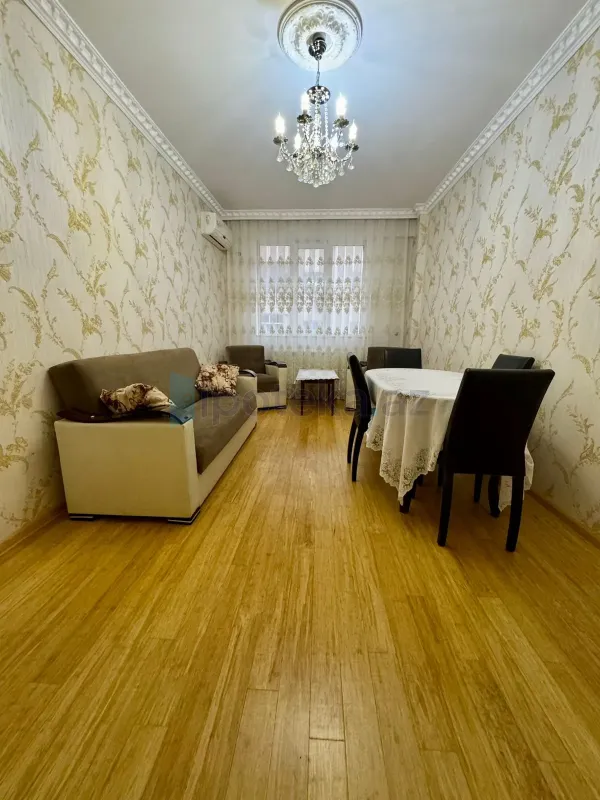 Satılır 2 otaqlı yeni tikili 70 m²