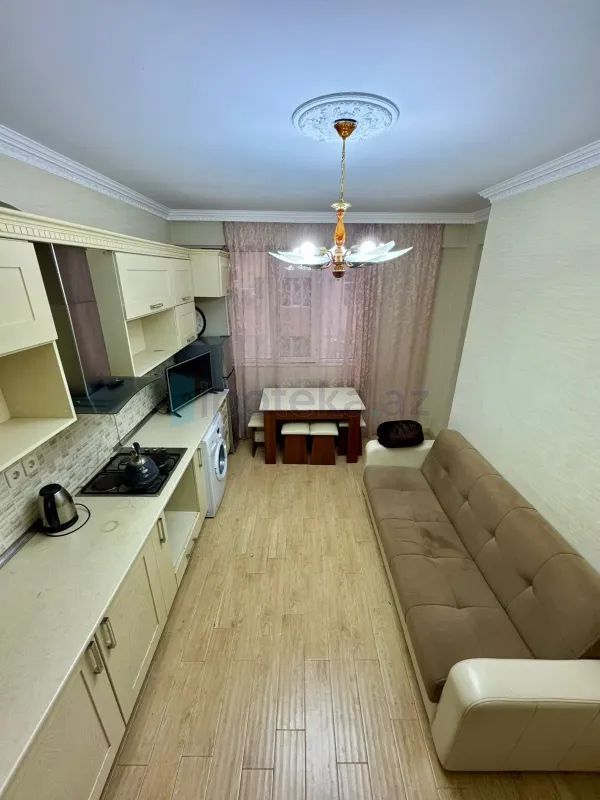 Satılır 2 otaqlı yeni tikili 70 m²