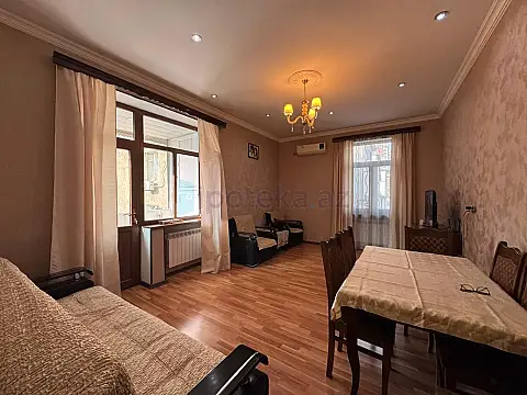Satılır 3 otaqlı köhnə tikili 80 m² — Bakı, Nərimanov 3 otaq 80.00 m²