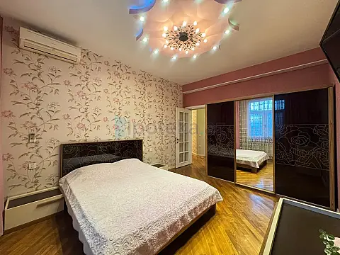 Satılır 3 otaqlı yeni tikili 85 m²