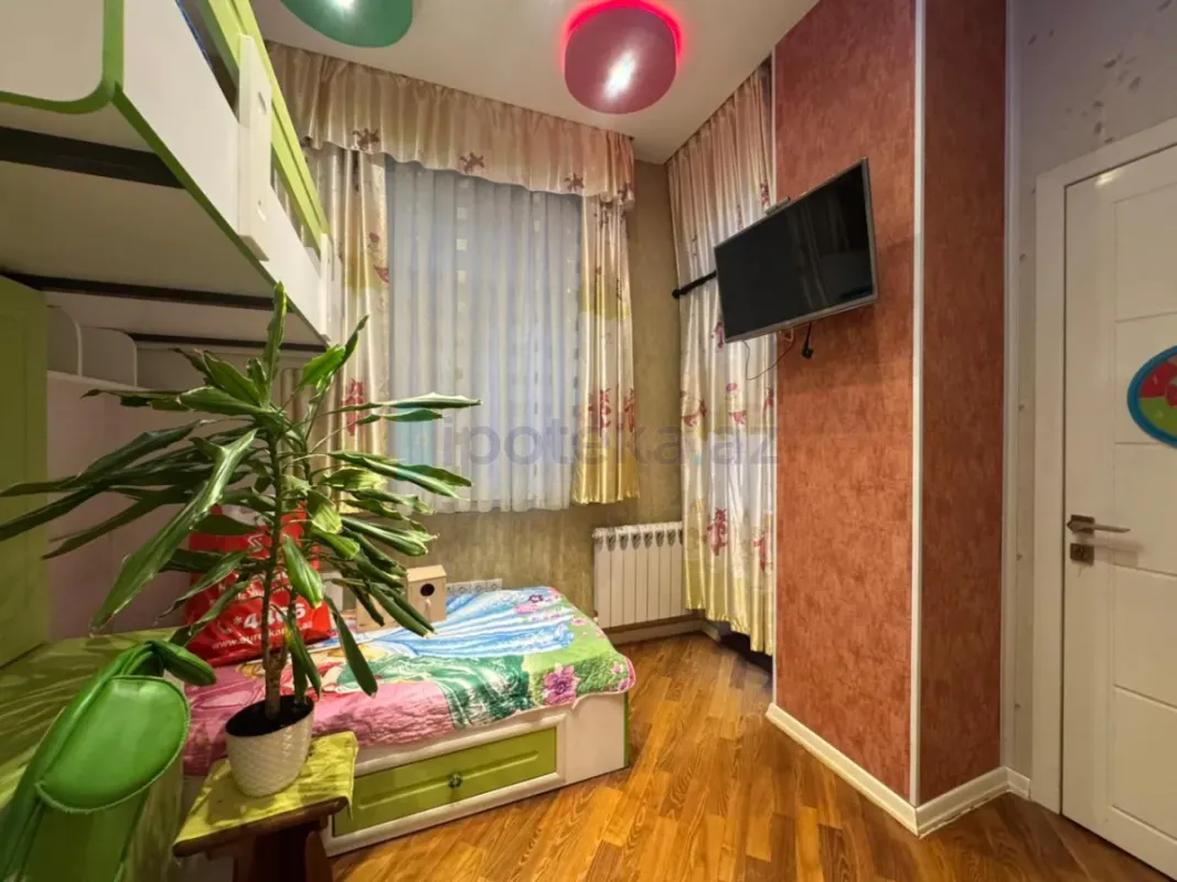 Satılır 3 otaqlı yeni tikili 85 m²