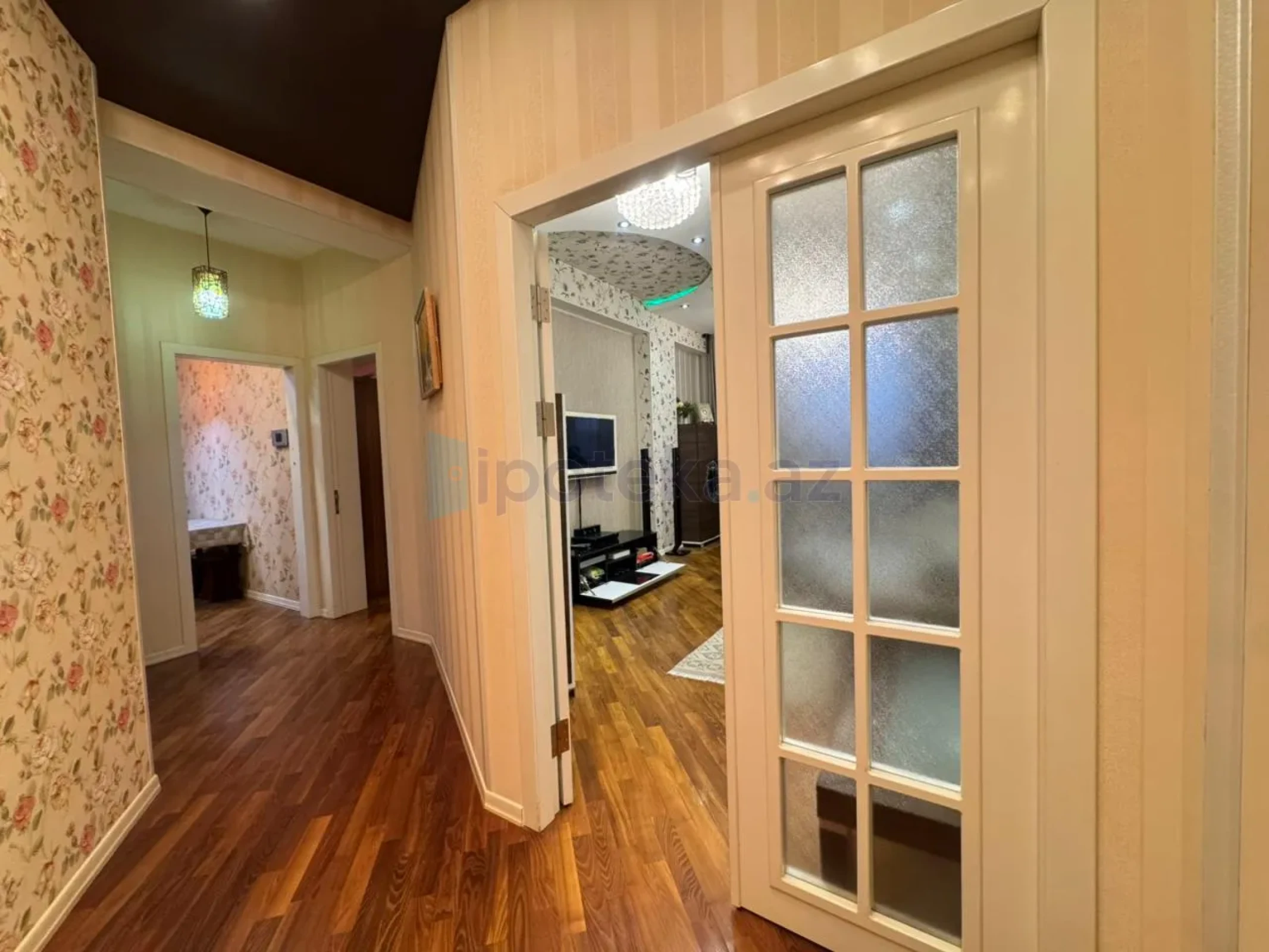 Satılır 3 otaqlı yeni tikili 85 m²