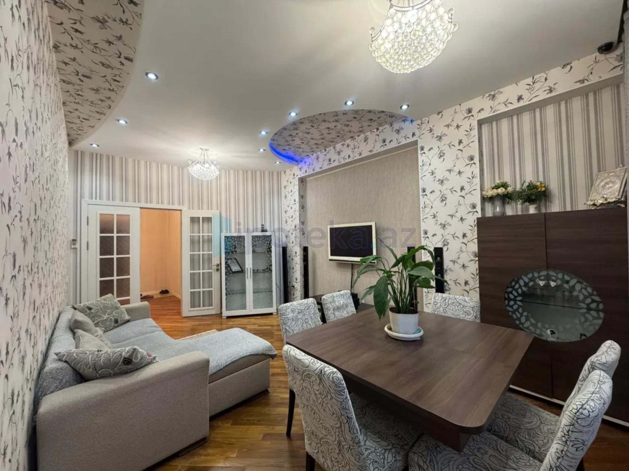 Satılır 3 otaqlı yeni tikili 85 m²