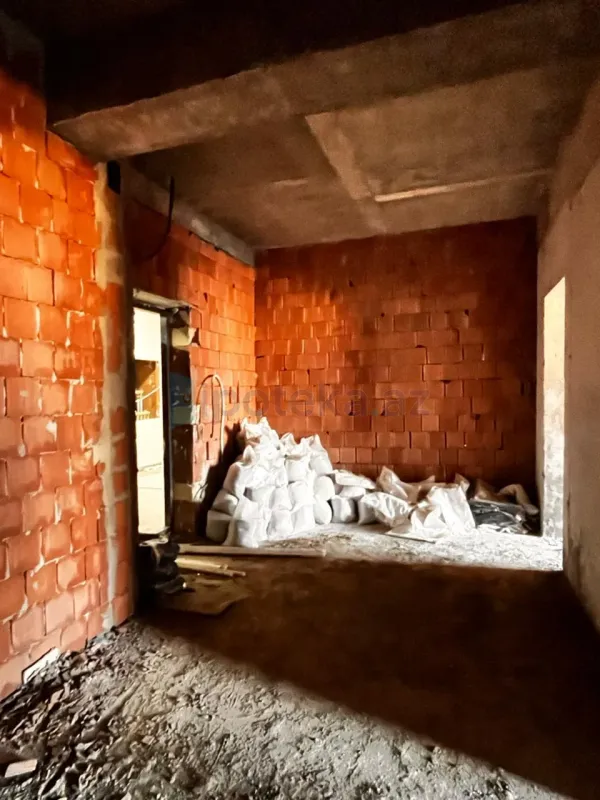 Satılır 2 otaqlı yeni tikili 86 m²