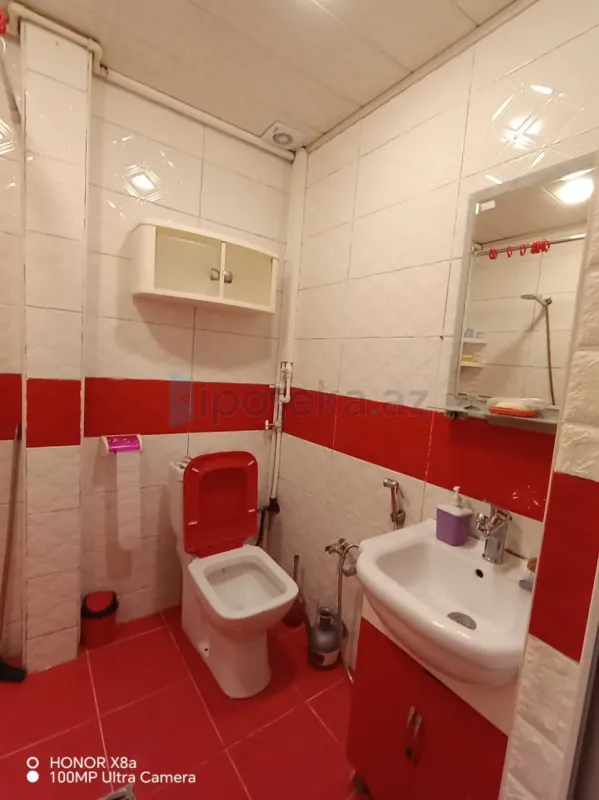 Satılır 2 otaqlı yeni tikili 60 m²