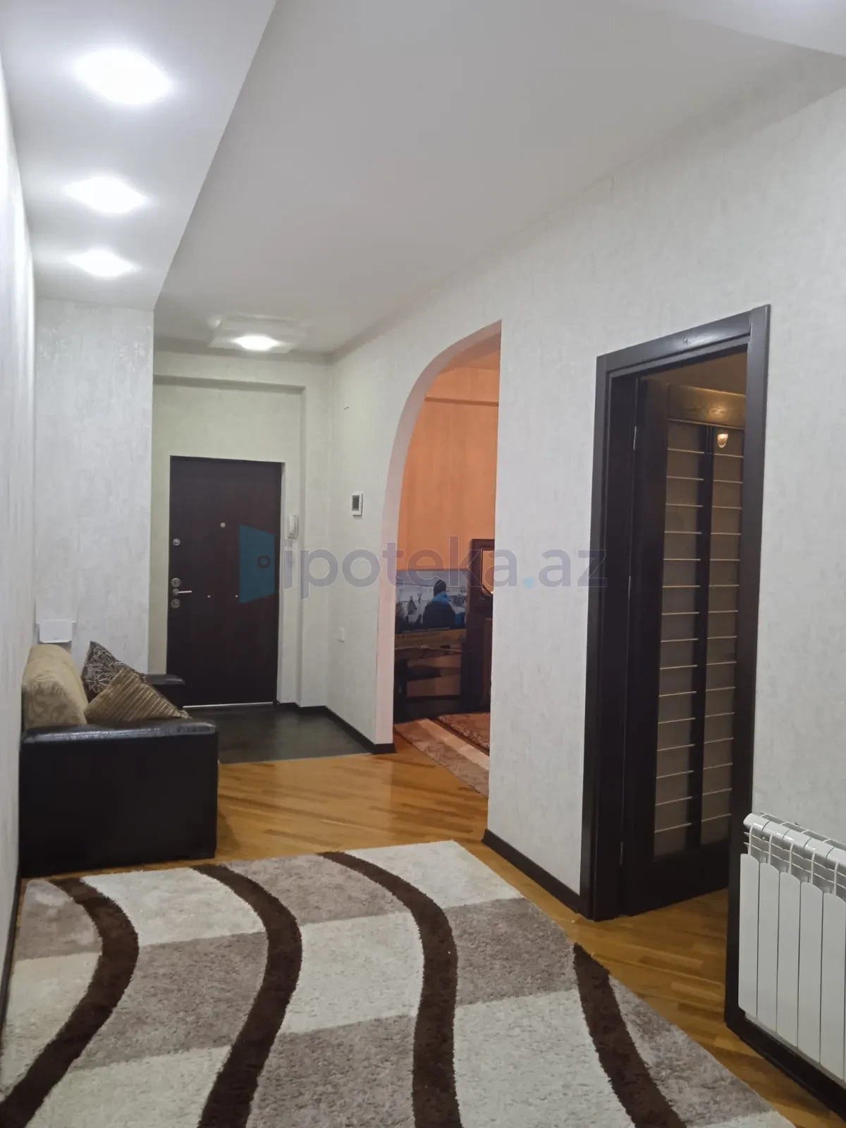 Satılır 3 otaqlı yeni tikili 117 m²