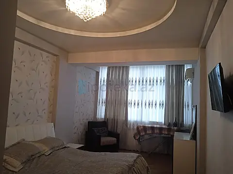 Satılır 3 otaqlı yeni tikili 117 m²