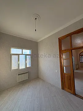 Satılır 3 otaqlı köhnə tikili 90 m²
