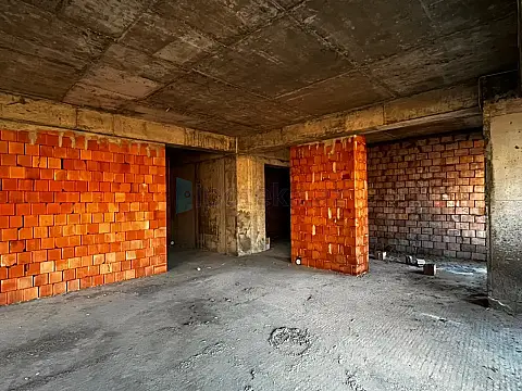 Satılır 2 otaqlı yeni tikili 120 m²