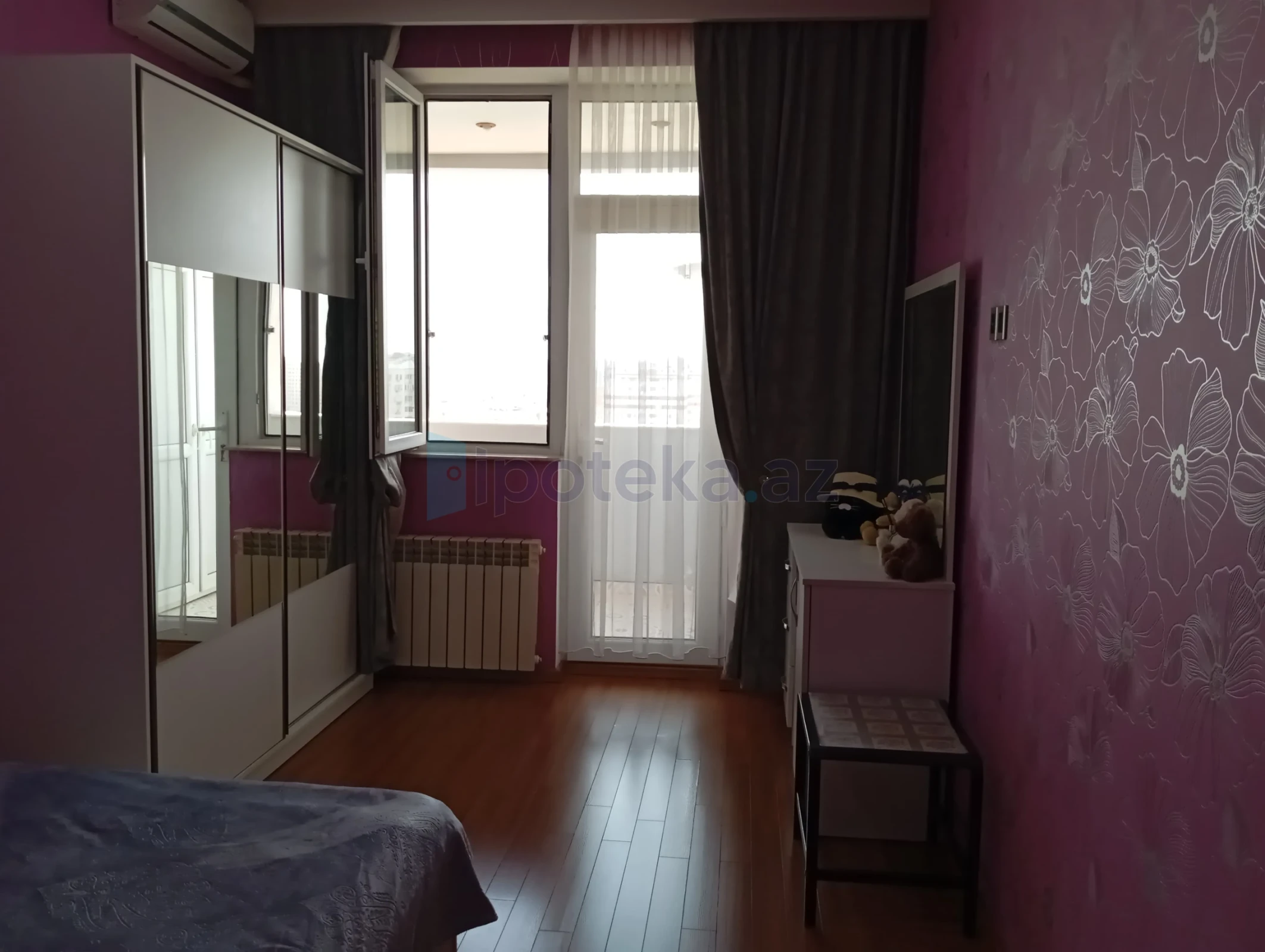 Satılır 3 otaqlı yeni tikili 78 m²