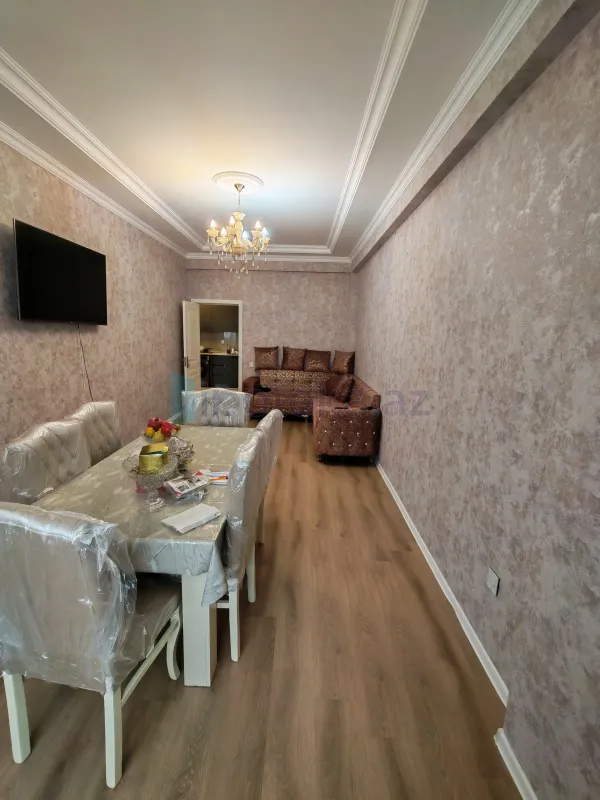 Satılır 2 otaqlı yeni tikili 77 m²