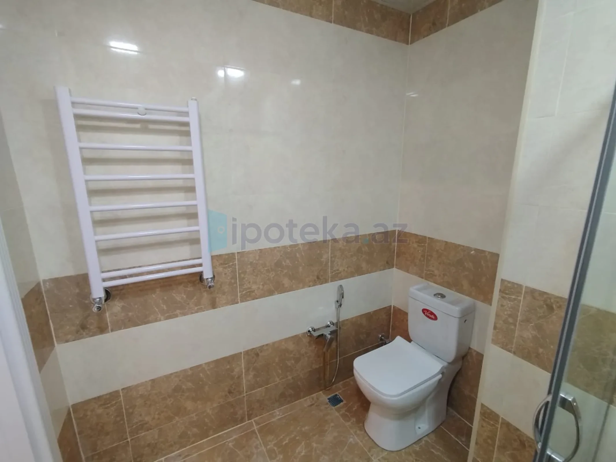 Satılır 2 otaqlı yeni tikili 77 m²