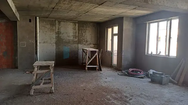 Satılır 4 otaqlı yeni tikili 141 m²