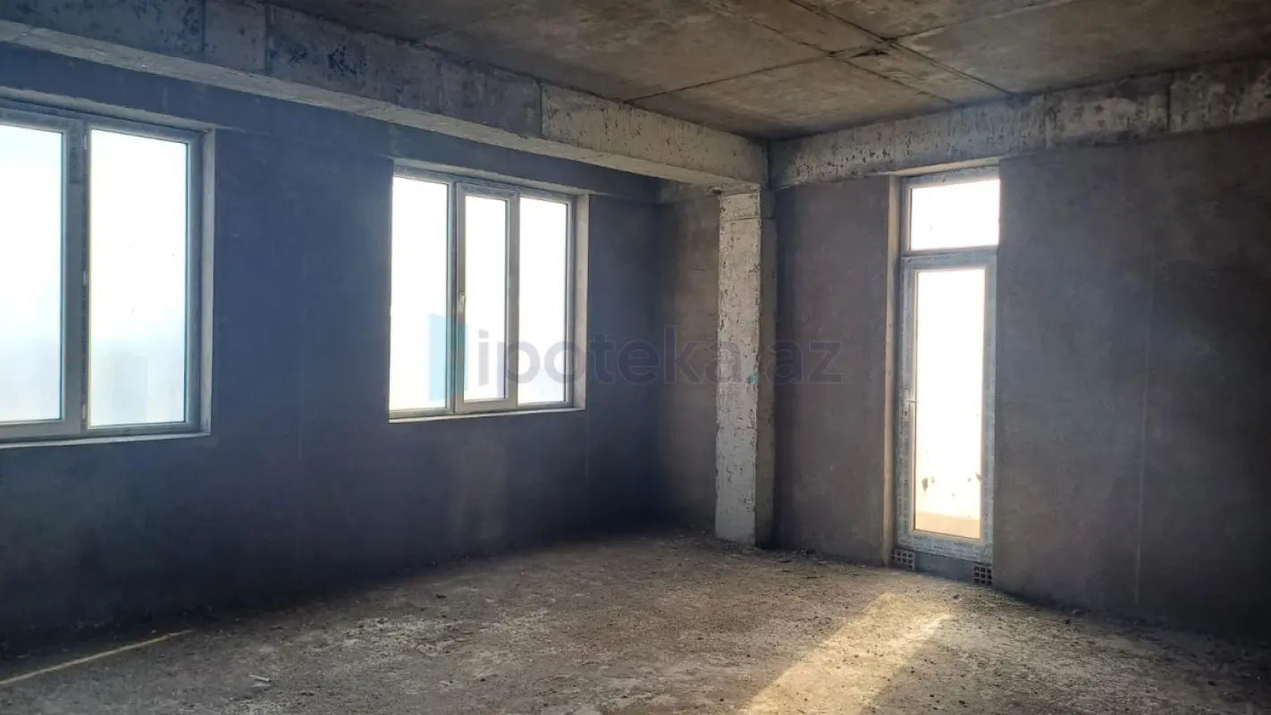 Satılır 4 otaqlı yeni tikili 141 m²