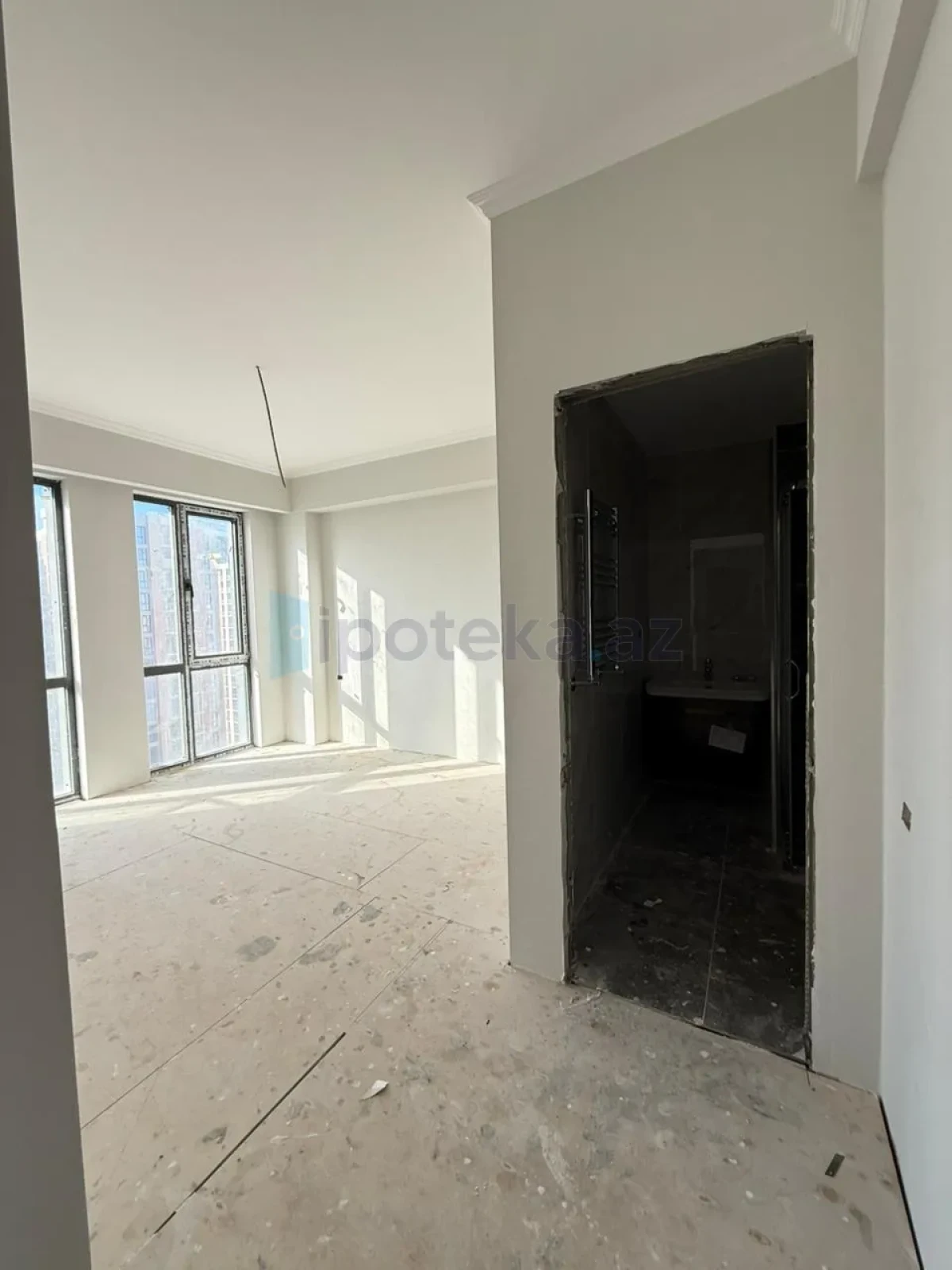 Satılır 4 otaqlı yeni tikili 120 m²
