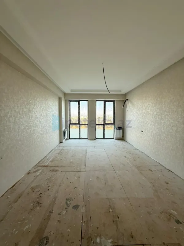 Satılır 4 otaqlı yeni tikili 120 m²