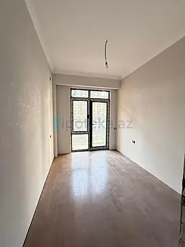 Satılır 4 otaqlı yeni tikili 120 m²