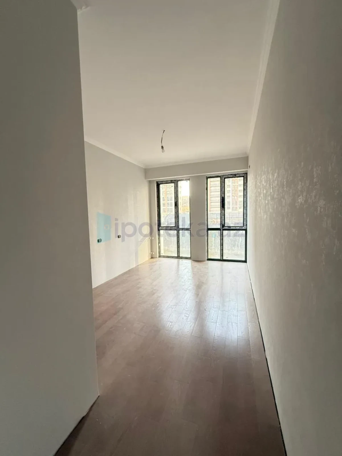 Satılır 4 otaqlı yeni tikili 120 m²