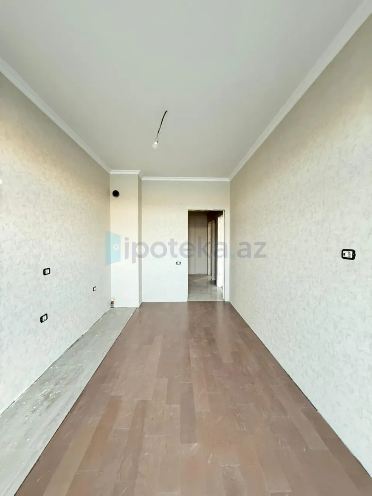 Satılır 4 otaqlı yeni tikili 120 m²