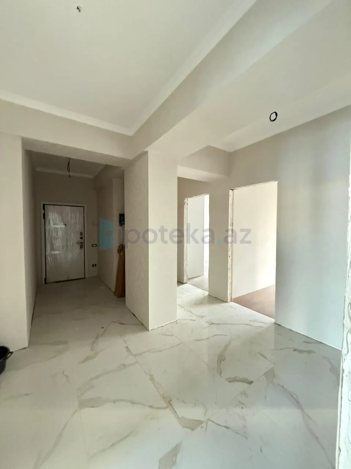 Satılır 4 otaqlı yeni tikili 120 m²