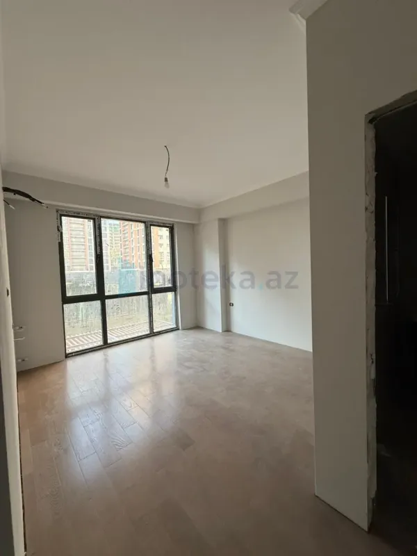 Satılır 4 otaqlı yeni tikili 120 m²