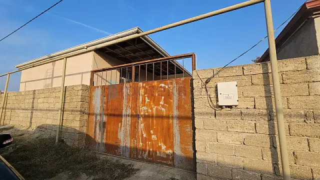 Satılır 3 otaqlı həyət evi 85 m²