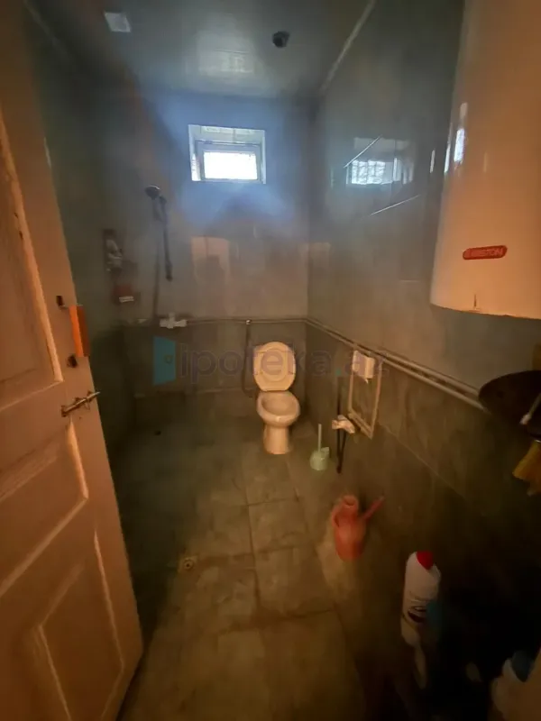 Satılır 4 otaqlı həyət evi 130 m²