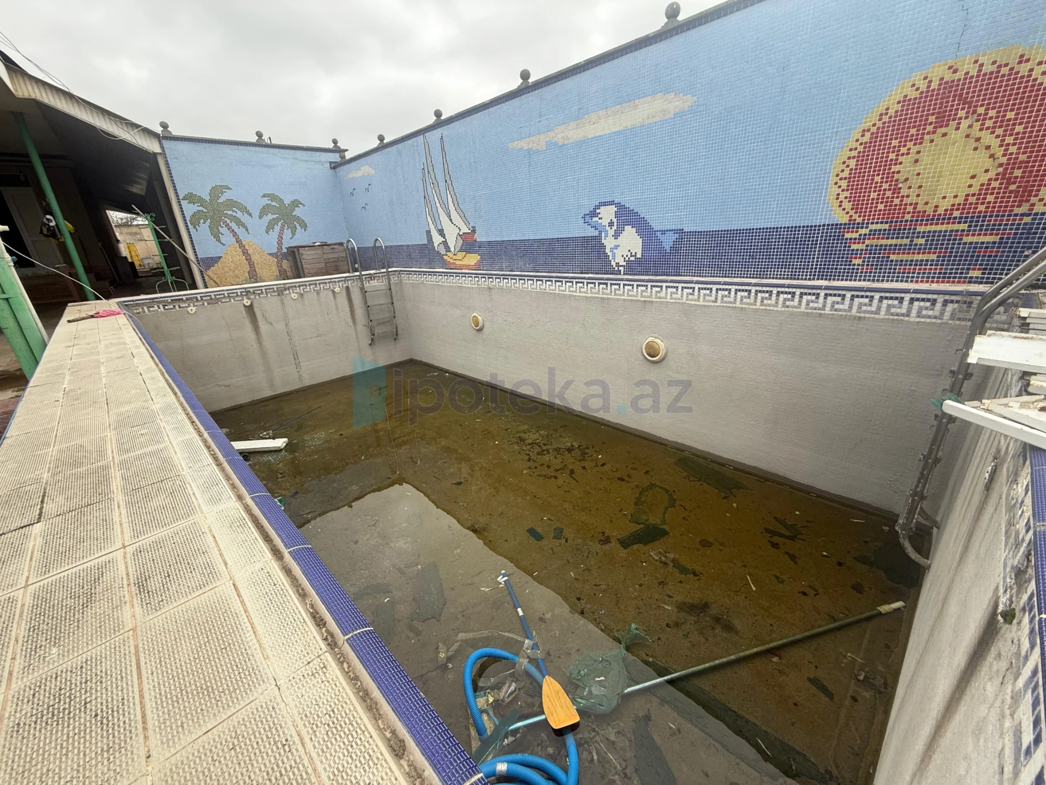 Satılır 4 otaqlı həyət evi 130 m²