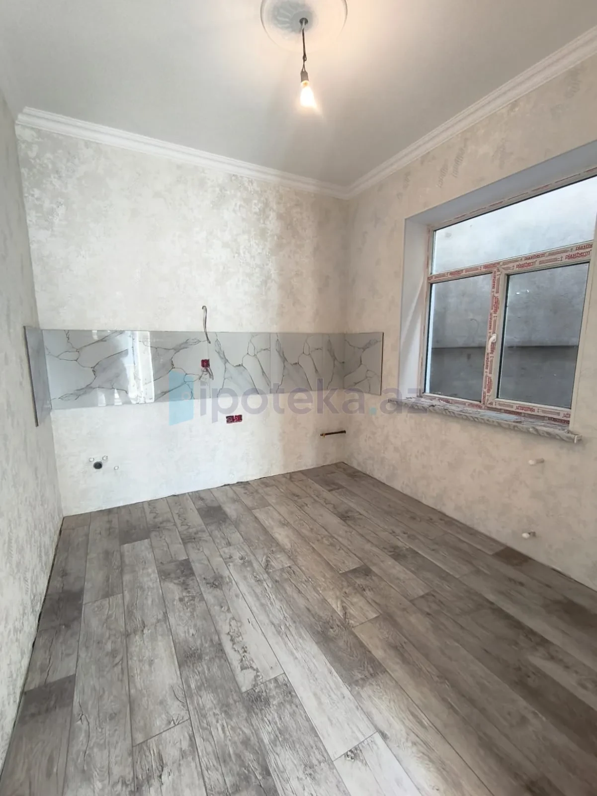 Satılır 2 otaqlı həyət evi 80 m²