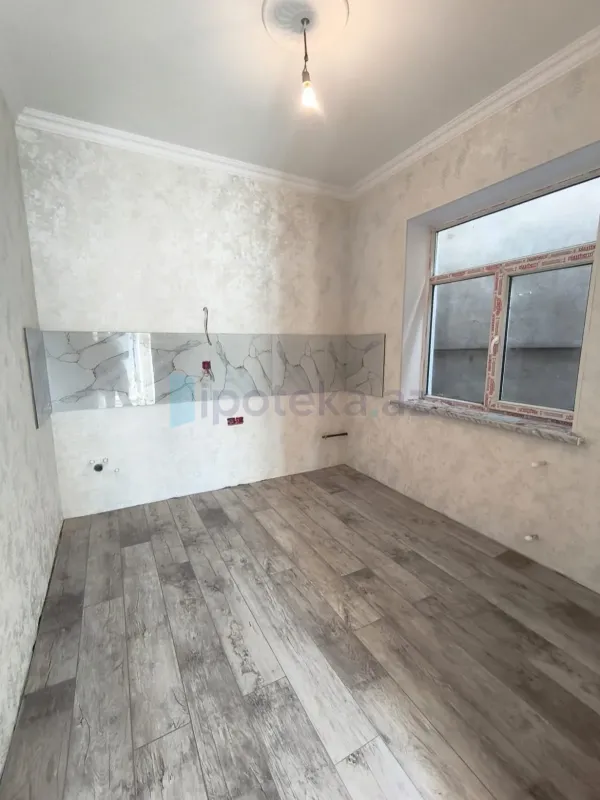 Satılır 2 otaqlı həyət evi 80 m²