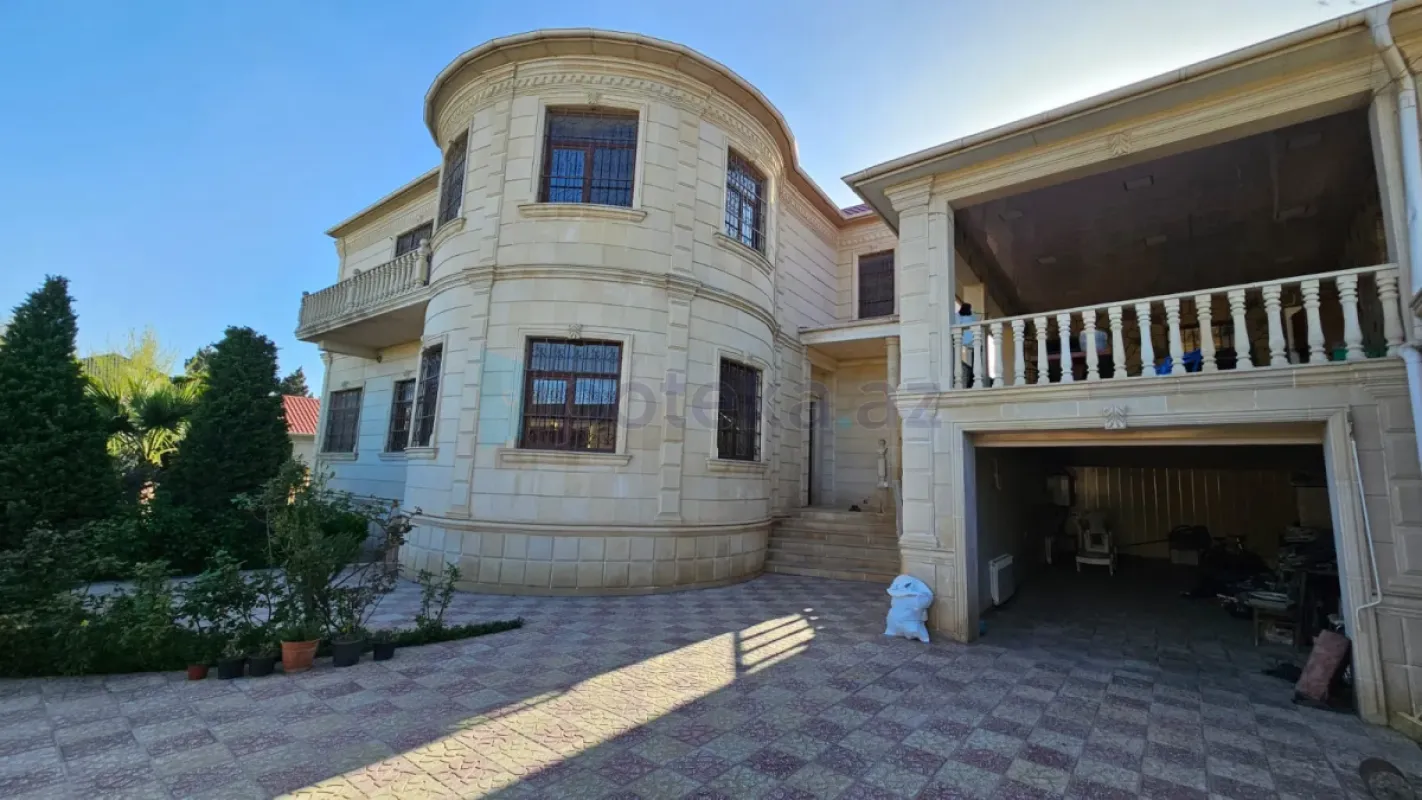 Satılır 6 otaqlı həyət evi 450 m²