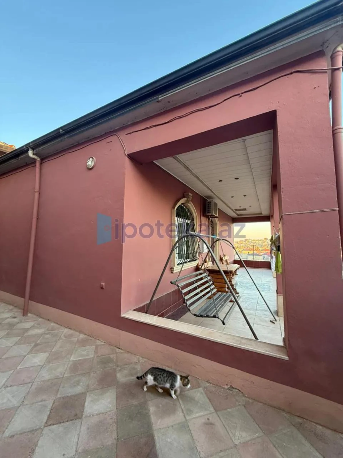 Satılır 4 otaqlı həyət evi 150 m²