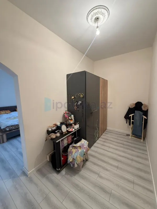 Satılır 6 otaqlı həyət evi 200 m²