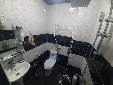 Satılır 2 otaqlı yeni tikili 38 m²