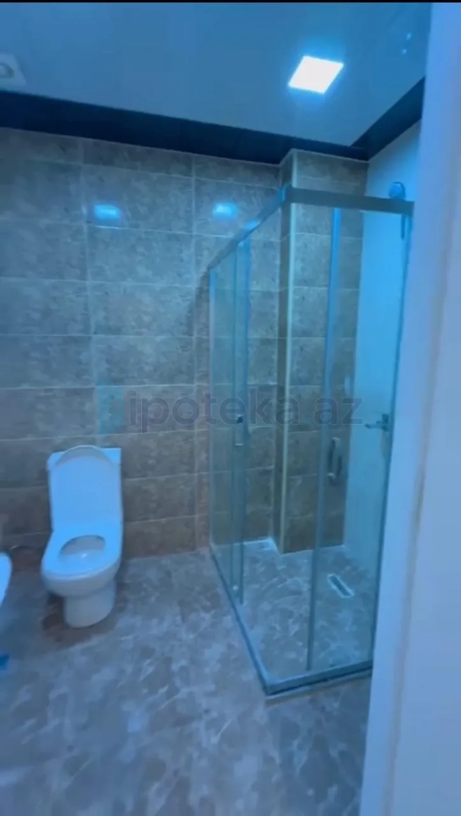 Satılır 2 otaqlı yeni tikili 94 m²