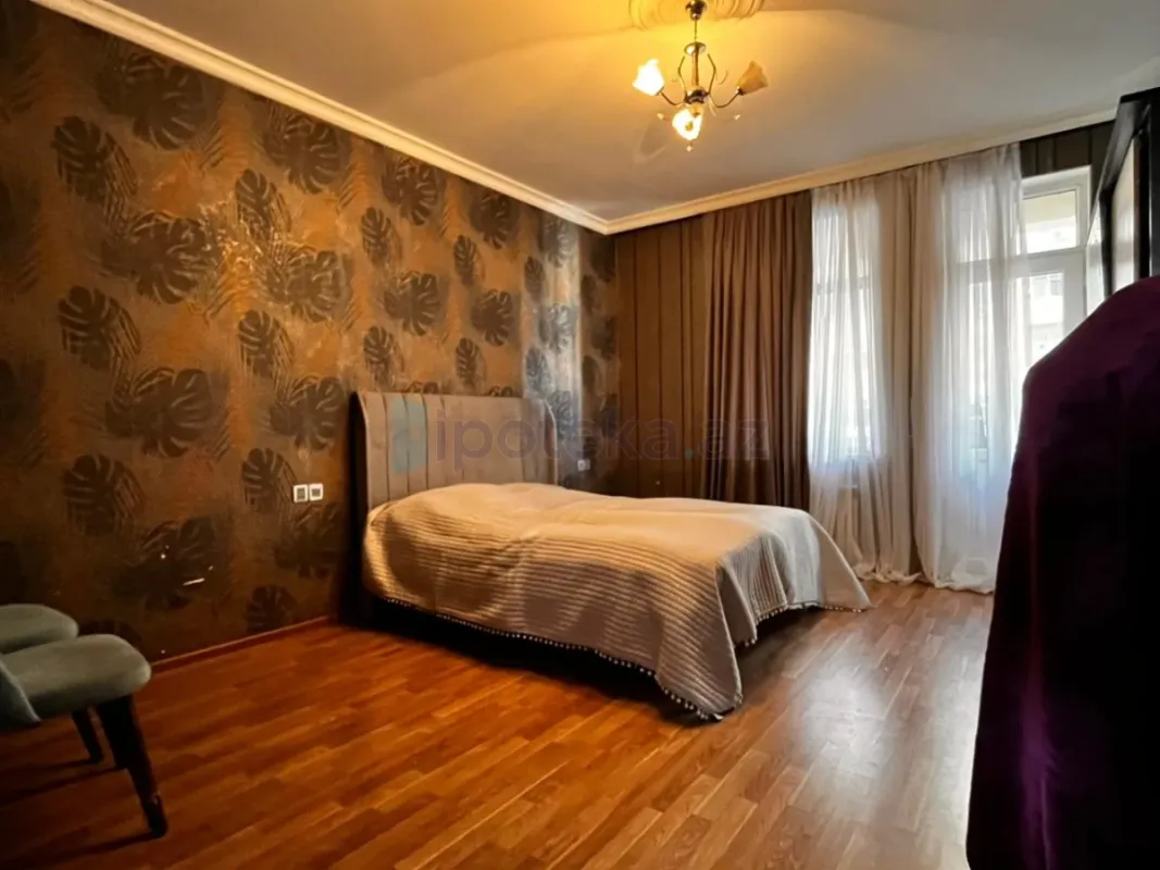 Satılır 2 otaqlı yeni tikili 105 m²