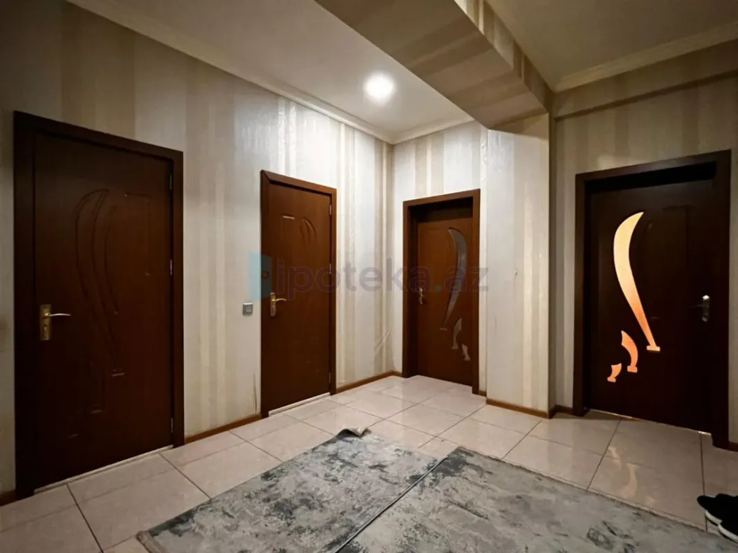 Satılır 2 otaqlı yeni tikili 105 m²