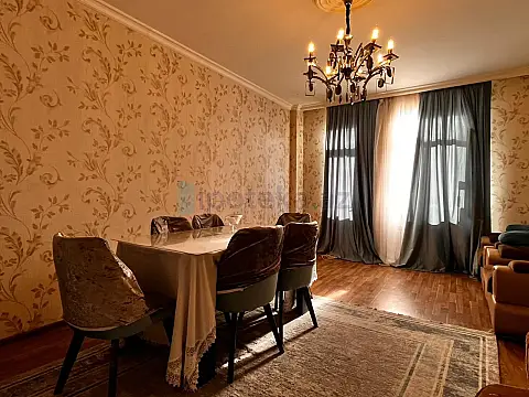 Satılır 2 otaqlı yeni tikili 105 m²
